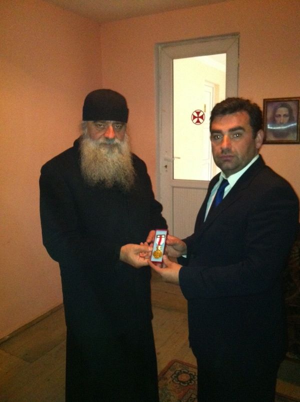 Metropolitan Iobi awared with medal of the Reunification by HRH Prince Davit of Georgia